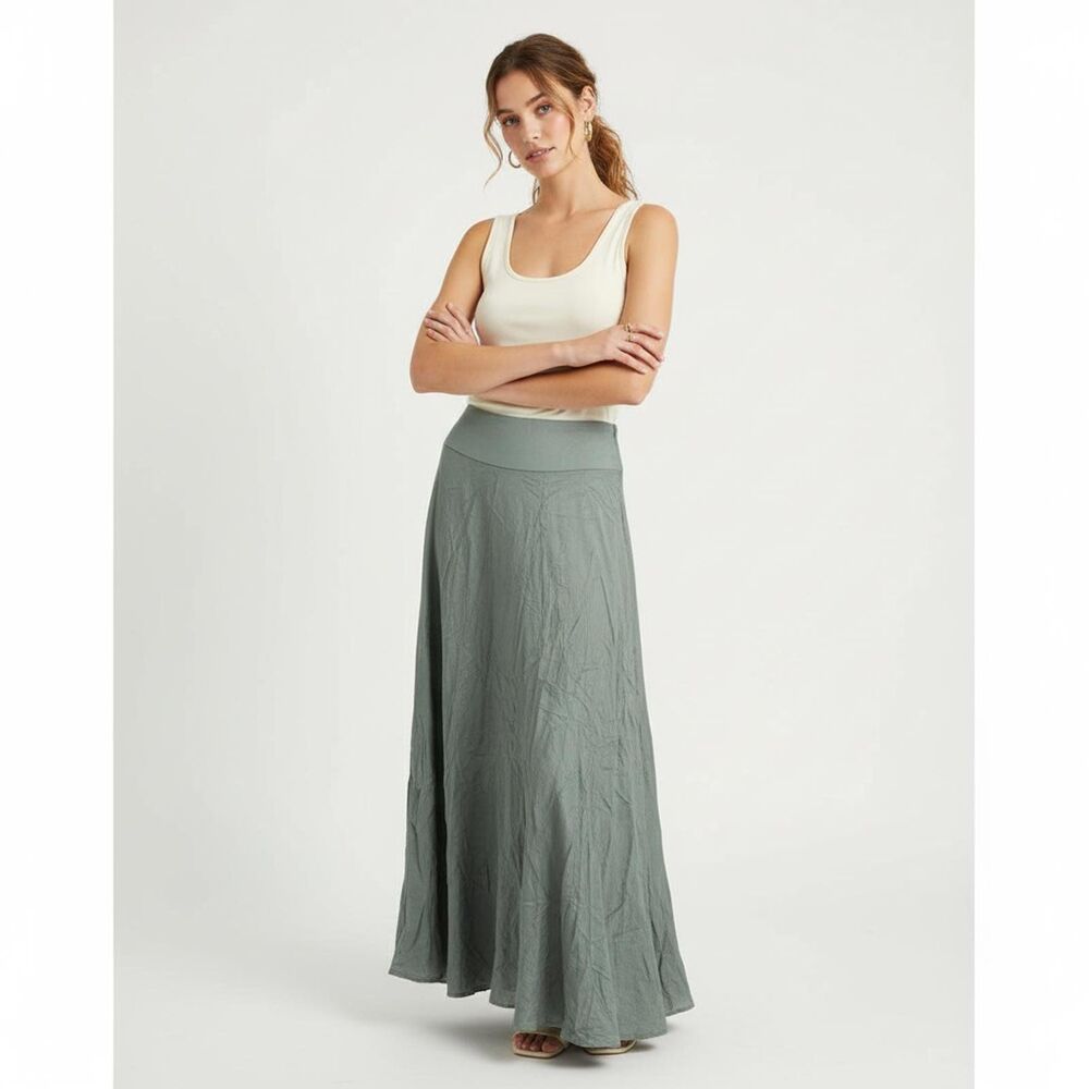 Elegant Women's Maxi Skirt